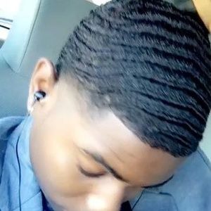 Meet your Posher, Dion